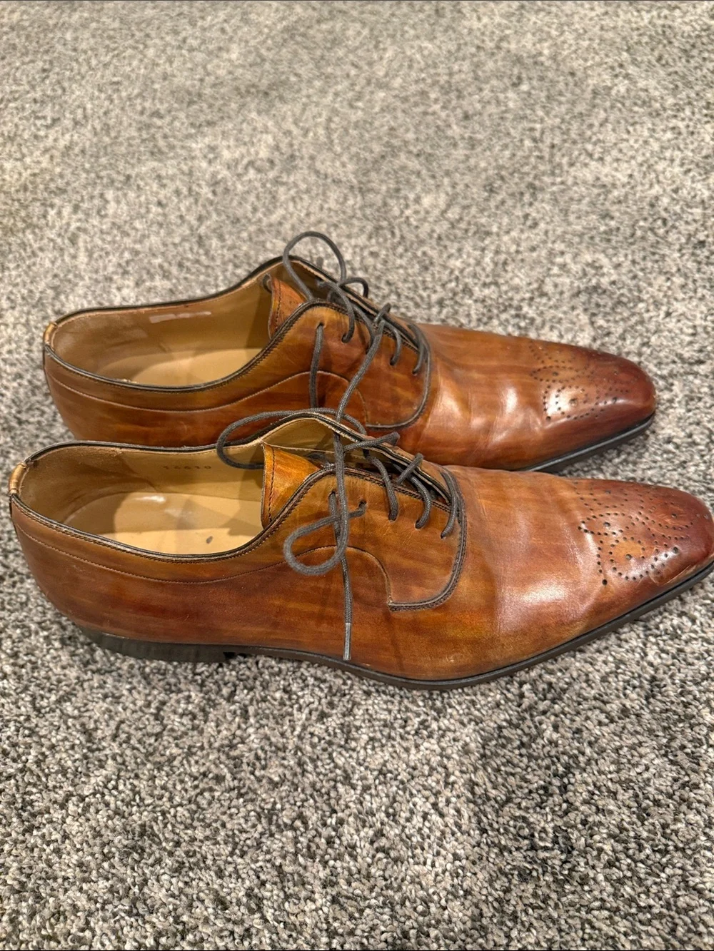 Magnanni Brown Burnished Leather Lace-Up Oxfords